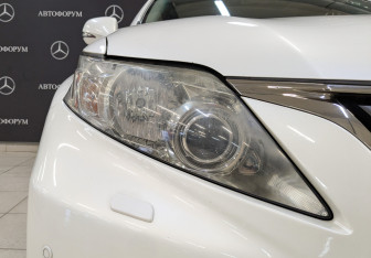 Подержанный автомобиль Lexus RX 2011 года (11 фото)