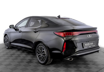 Подержанный автомобиль Москвич 6 2023 года (7 фото)