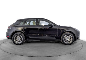 Подержанный автомобиль Porsche Macan 2020 года (4 фото)