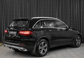 Подержанный автомобиль Mercedes-Benz GLC Coupe 2018 года (4 фото)