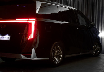 Подержанный автомобиль GAC M8 2024 года (33 фото)