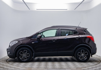 Подержанный автомобиль Opel Mokka 2012 года (8 фото)