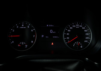 Подержанный автомобиль Kia Seltos 2020 года (11 фото)