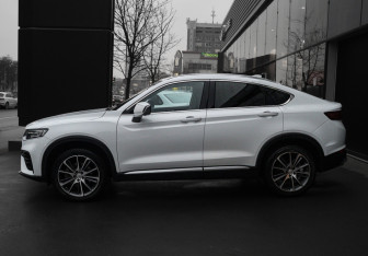 Подержанный автомобиль Geely Tugella 2019 года (8 фото)