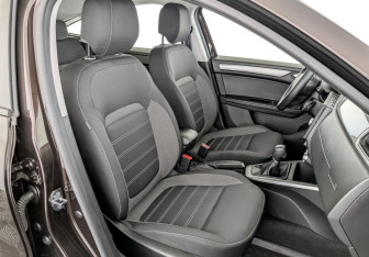 Подержанный автомобиль Renault Arkana 2020 года (23 фото)