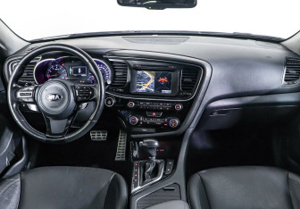 Подержанный автомобиль Kia Optima Sedan 2014 года (11 фото)