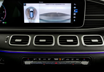 Подержанный автомобиль Mercedes-Benz GLE 2021 года (15 фото)