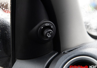 Подержанный автомобиль Ford Fusion 2008 года (18 фото)