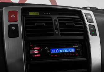 Подержанный автомобиль Hyundai Tucson 2007 года (13 фото)