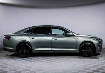 Подержанный автомобиль Geely Preface 2024 года (4 фото)