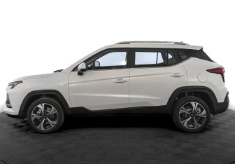 Новый Москвич 3 2025 (3 фото)