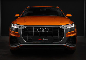 Подержанный автомобиль Audi Q8 2018 года (2 фото)