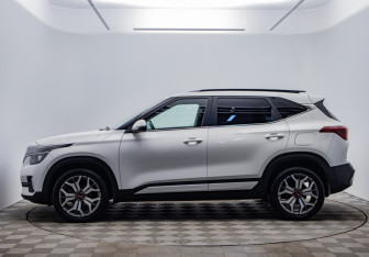 Подержанный автомобиль Kia Seltos 2020 года (8 фото)