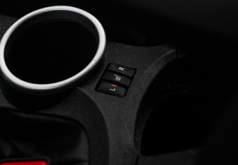 Подержанный автомобиль Toyota Verso 2012 года (14 фото)