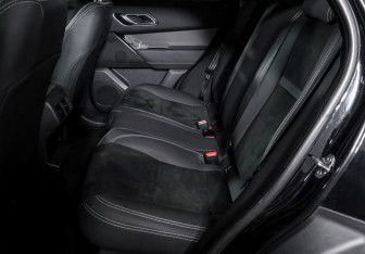 Подержанный автомобиль Land Rover Range Rover Velar 2019 года (10 фото)