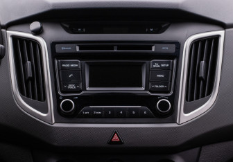 Подержанный автомобиль Hyundai Creta 2016 года (14 фото)