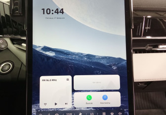 Подержанный автомобиль Geely Atlas 2024 года (15 фото)