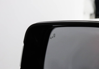 Подержанный автомобиль Jaecoo J7 2023 года (14 фото)