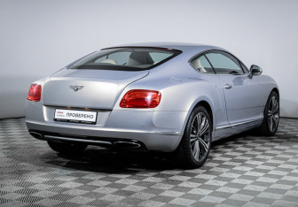 Подержанный автомобиль Bentley Continental GT Coupe 2012 года (5 фото)