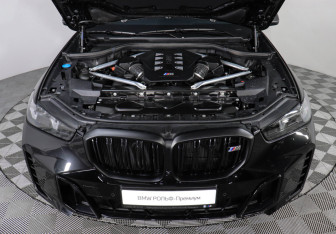 Подержанный автомобиль BMW X5 2024 года (9 фото)