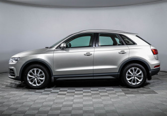 Подержанный автомобиль Audi Q3 2015 года (8 фото)