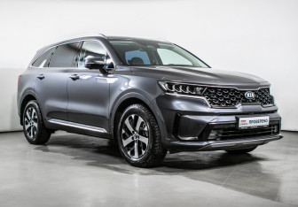 Подержанный автомобиль Kia Sorento 2020 года (3 фото)