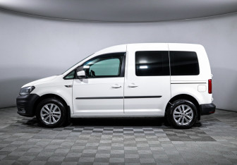 Подержанный автомобиль Volkswagen Caddy Compactvan 2016 года (8 фото)