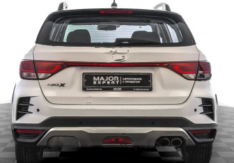 Подержанный автомобиль Kia Rio Hatchback 2021 года (6 фото)