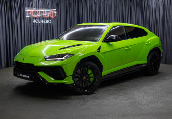 Подержанный автомобиль Lamborghini Urus 2023 года (1 фото)