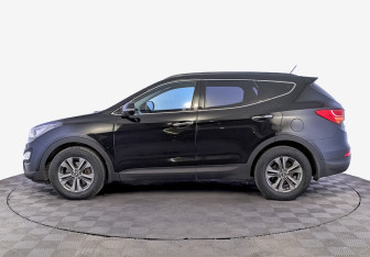 Подержанный автомобиль Hyundai Santa Fe 2014 года (8 фото)