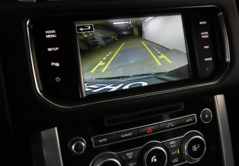 Подержанный автомобиль Land Rover Range Rover 2015 года (18 фото)