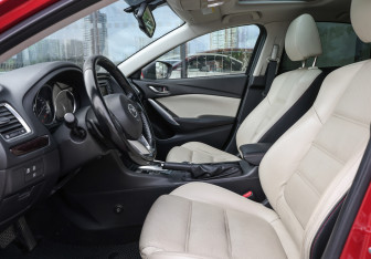 Подержанный автомобиль Mazda 6 Sedan 2012 года (16 фото)