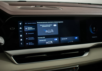 Подержанный автомобиль Geely Monjaro 2023 года (25 фото)