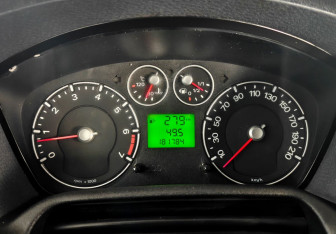 Подержанный автомобиль Ford Fusion 2007 года (13 фото)