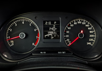 Подержанный автомобиль Volkswagen Polo Sedan 2019 года (13 фото)