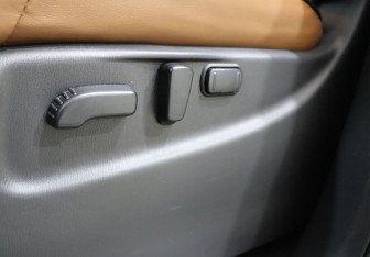 Подержанный автомобиль Infiniti QX80 2018 года (12 фото)