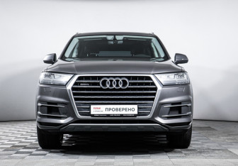 Подержанный автомобиль Audi Q7 2019 года (2 фото)