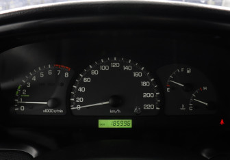 Подержанный автомобиль Chevrolet Rezzo 2007 года (7 фото)