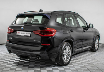 Подержанный автомобиль BMW X3 2018 года (5 фото)