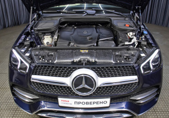 Подержанный автомобиль Mercedes-Benz GLE 2021 года (9 фото)