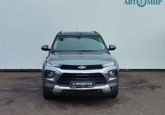 Подержанный автомобиль Chevrolet TrailBlazer 2021 года (2 фото)