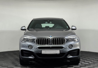 Подержанный автомобиль BMW X6 2017 года (3 фото)