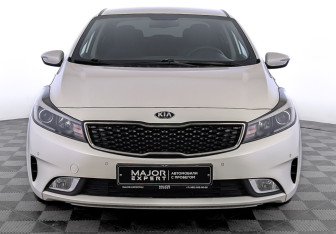 Подержанный автомобиль Kia Cerato Sedan 2018 года (2 фото)
