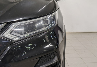 Подержанный автомобиль Nissan Qashqai 2021 года (16 фото)