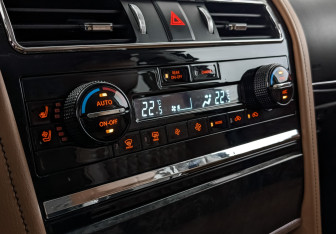 Подержанный автомобиль Infiniti QX80 2018 года (21 фото)