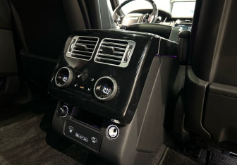 Подержанный автомобиль Land Rover Range Rover 2020 года (16 фото)