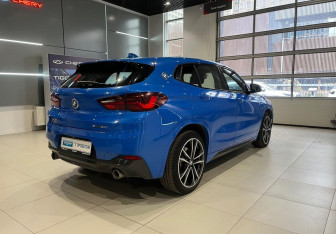 Подержанный автомобиль BMW X2 2021 года (4 фото)