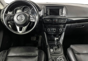 Подержанный автомобиль Mazda CX-5 2013 года (12 фото)