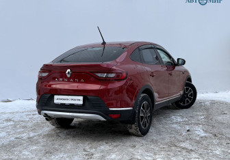 Подержанный автомобиль Renault Arkana 2021 года (5 фото)