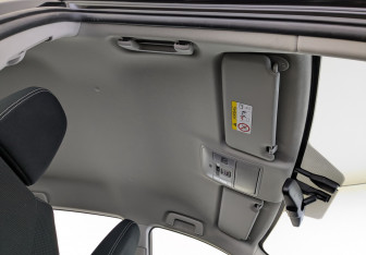 Подержанный автомобиль Toyota RAV4 2018 года (22 фото)